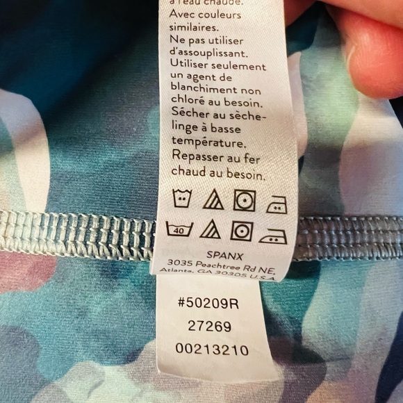 SPANX Women’s Colorful Crop Leggings Size Medium - Picture 5 of 11